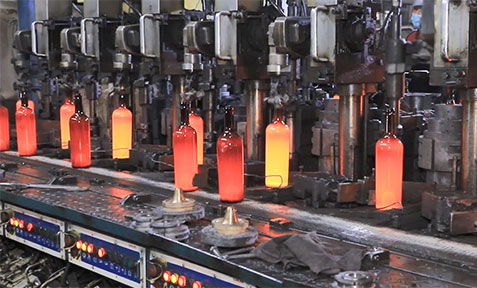 Glass-Bottle-Molding-Production